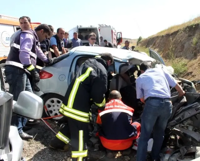 Yozgat’ta Trafik Kazası 2 Ölü, 5 Yaralı Son Dakika