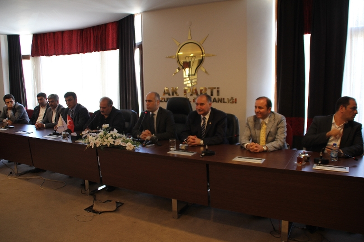 AK Parti\'den Milli İradeye Saygı Mitingine Davet