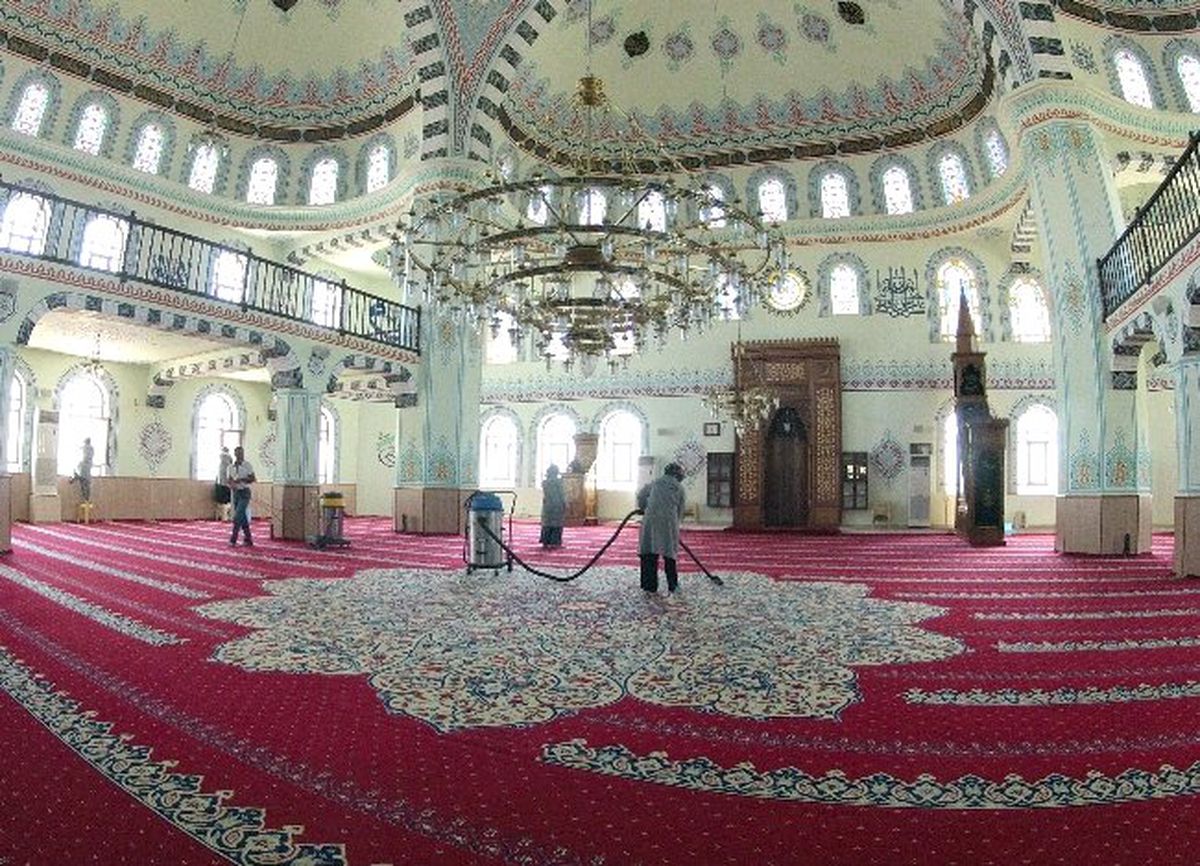 Camiler Ramazan Ayı İçin Hazırlanıyor