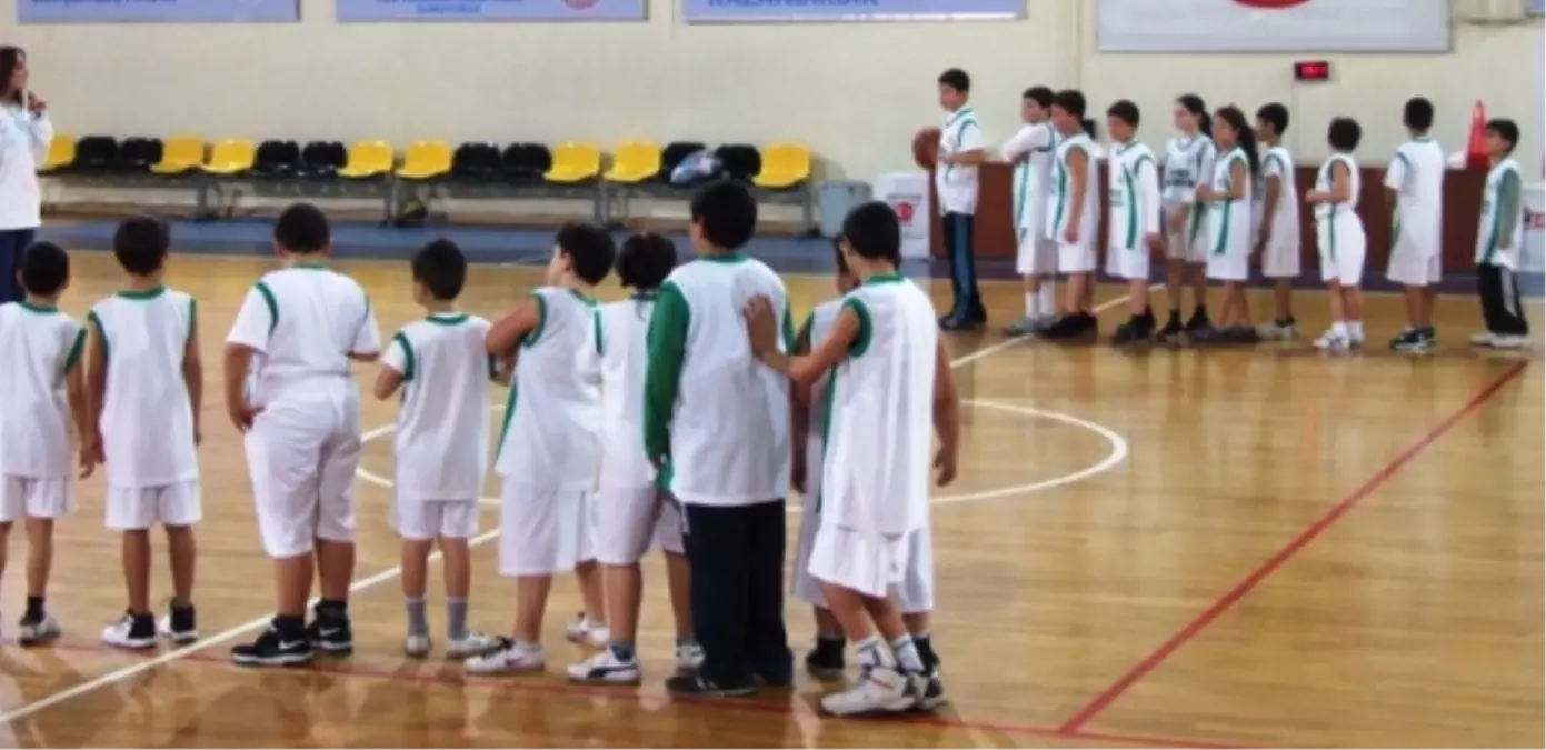 Elazığ İl Özel İdaresi Spor Kulübünden Basketbol Kursu