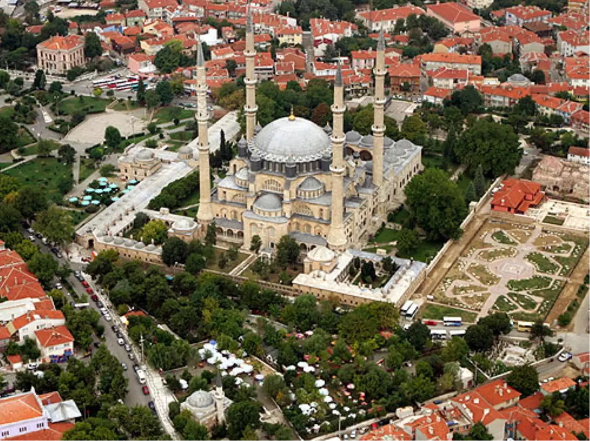 Selimiye Camisi ve Külliyesi\'nin Dünya Kültür Mirası Listesi\'ne Alınmasının 2. Yılı