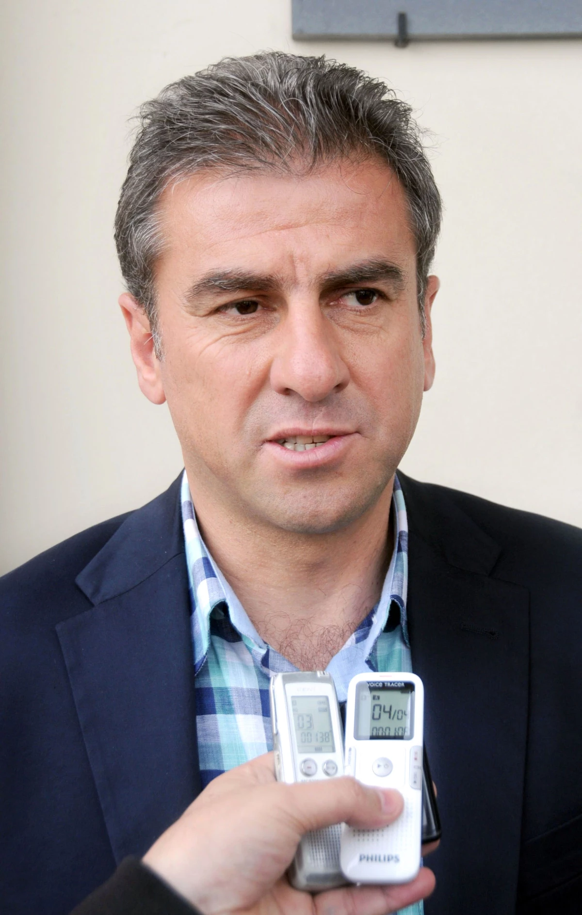 Akhisar Belediyespor Teknik Direktörü Hamzaoğlu Görevde