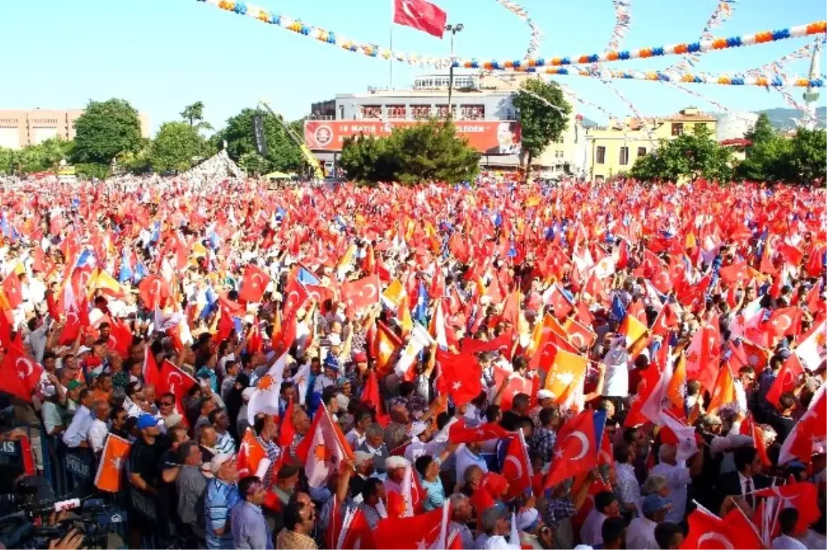 Başbakan\'ın Milli İradeye Saygı Mitingi