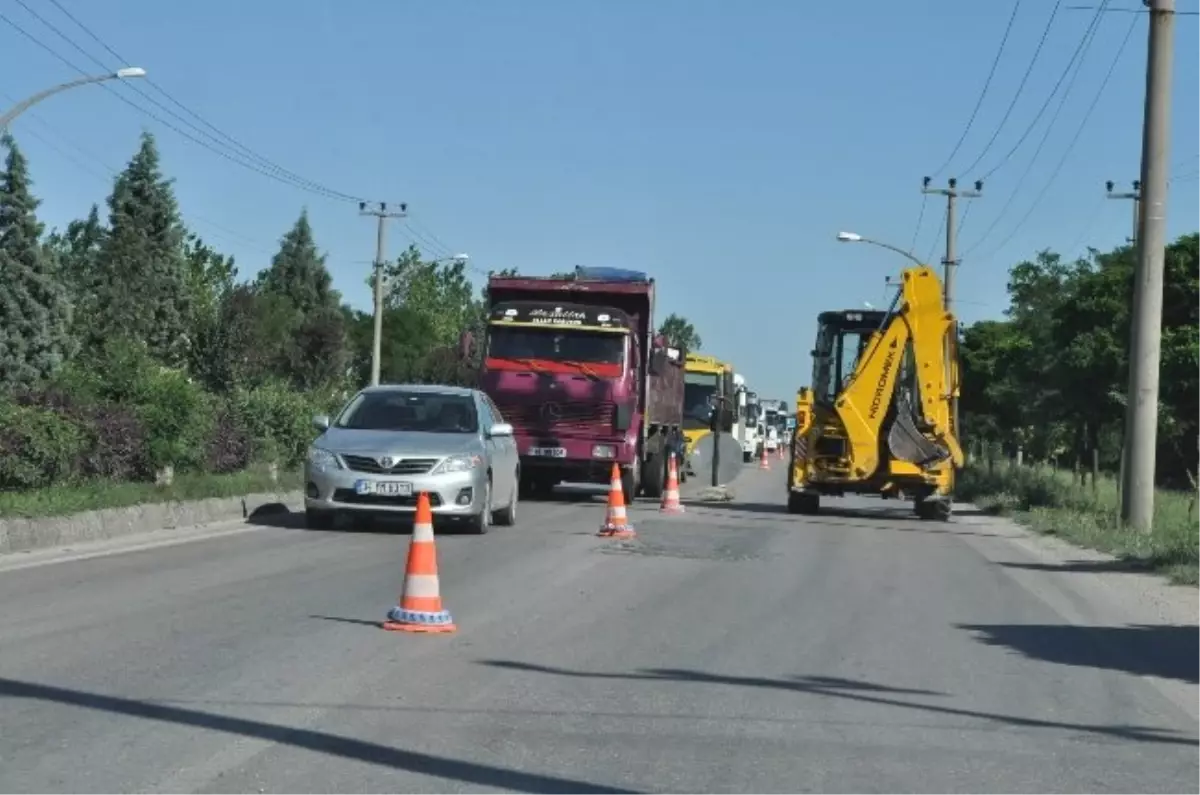 Edirne\'de Asfaltlama Çalışmaları Başladı