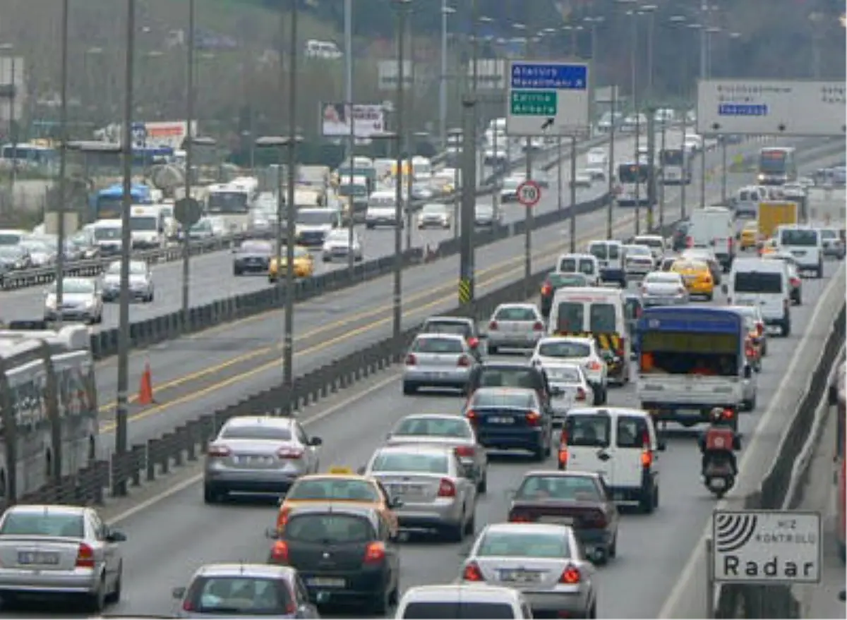 İstanbul\'da Bazı Yollar Trafiğe Kapatılacak