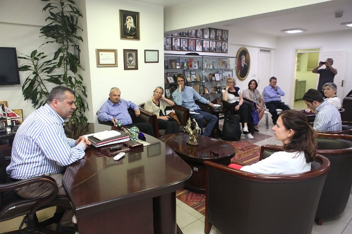 İsveçliler Bornova\'ya Hayran Kaldı