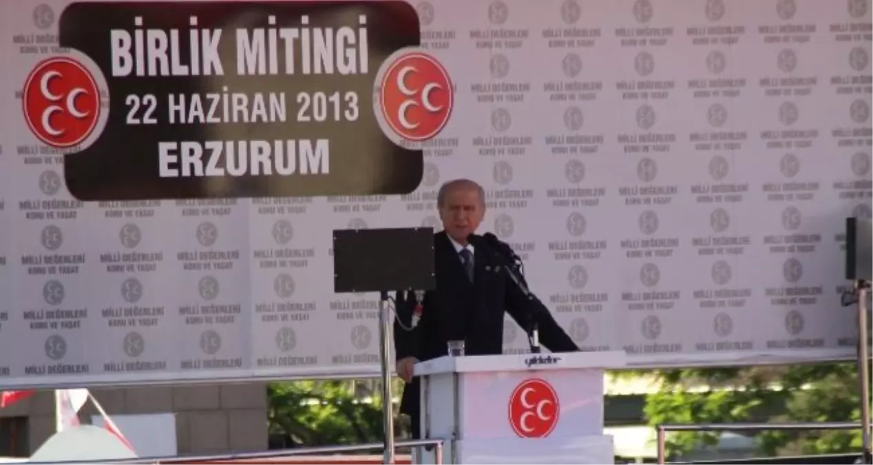 MHP\'nin Erzurum Mitingi