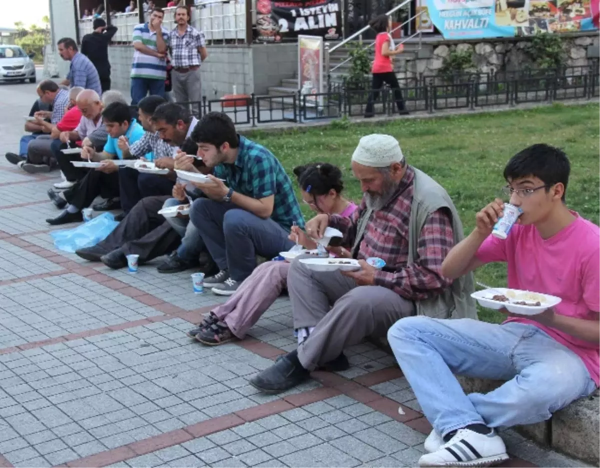 Rize\'de İlginç Protesto