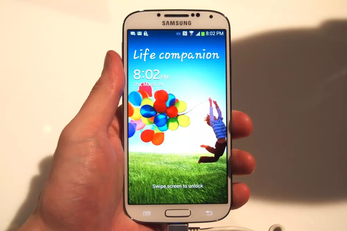 Samsung, Londra\'da Galaxy S4\'ü Tanıttı