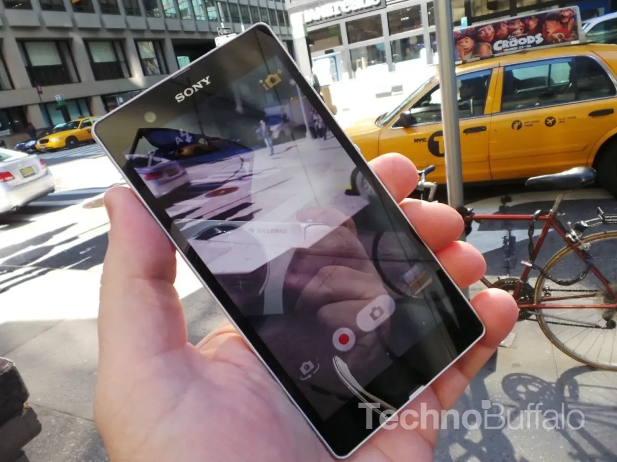 Sony Xperia Z Ultra\'yı bekliyor İŞTE ÖZELLİKLERİ