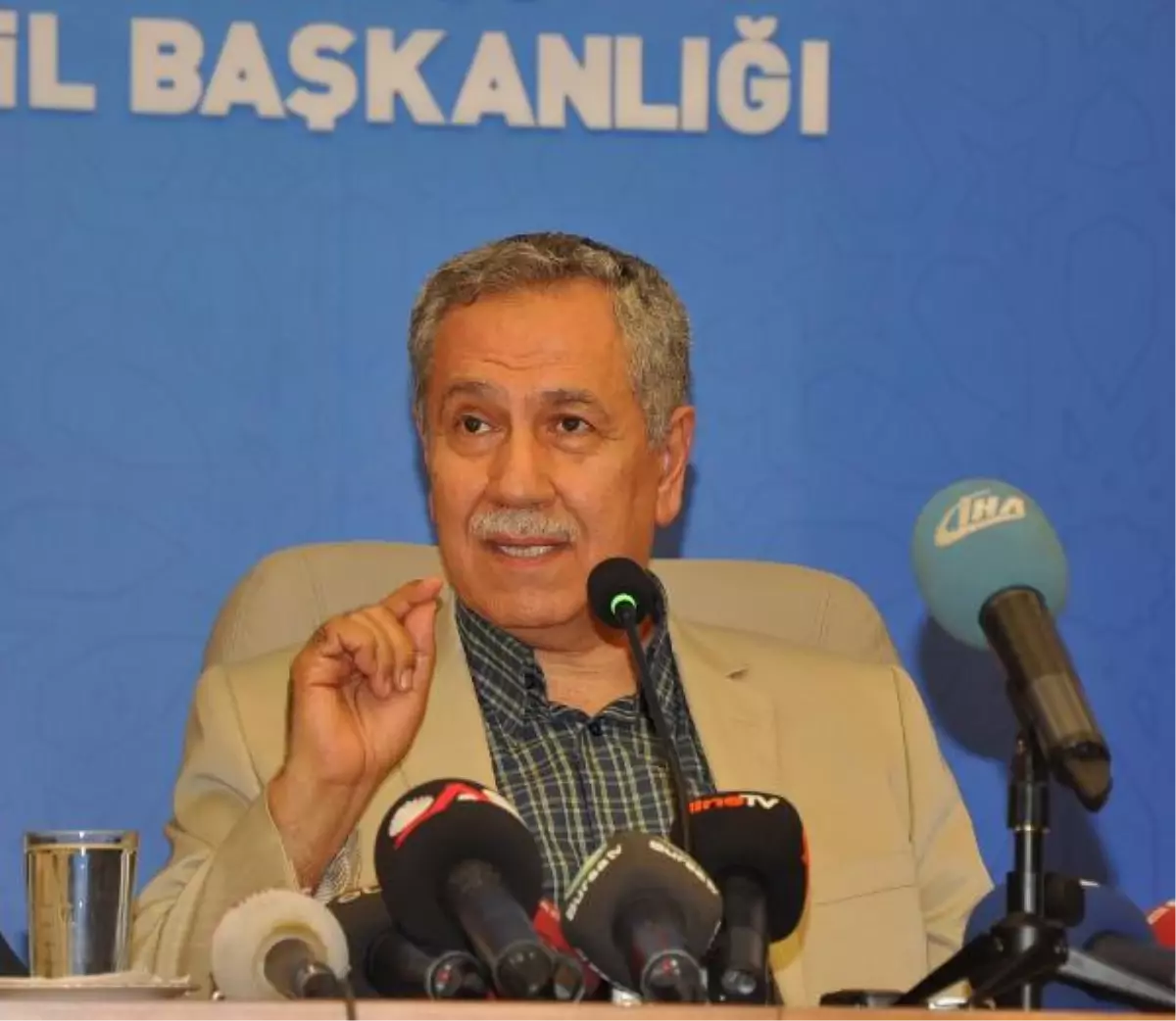 Arınç\'tan Kılıçdaroğlu\'na: Bu Akşam Kandil, Dua Et