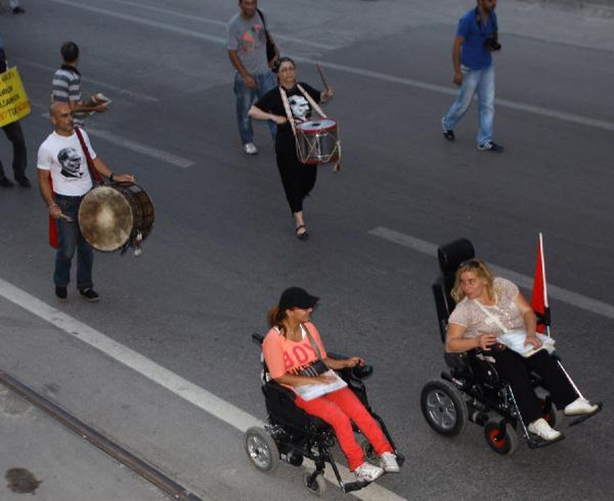 Bursa\'da Gezi Parkı Protestosu