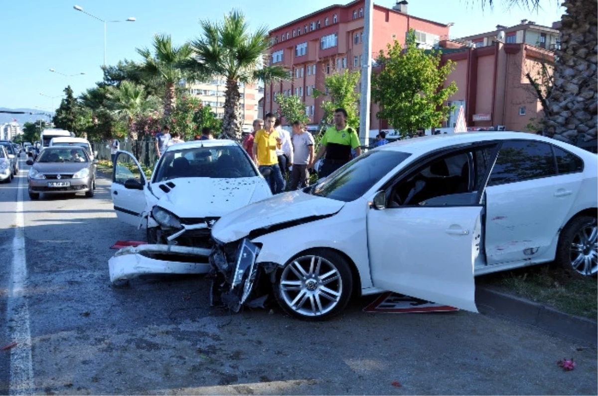 Samsun\'da Zincirleme Trafik Kazası: 1 Yaralı