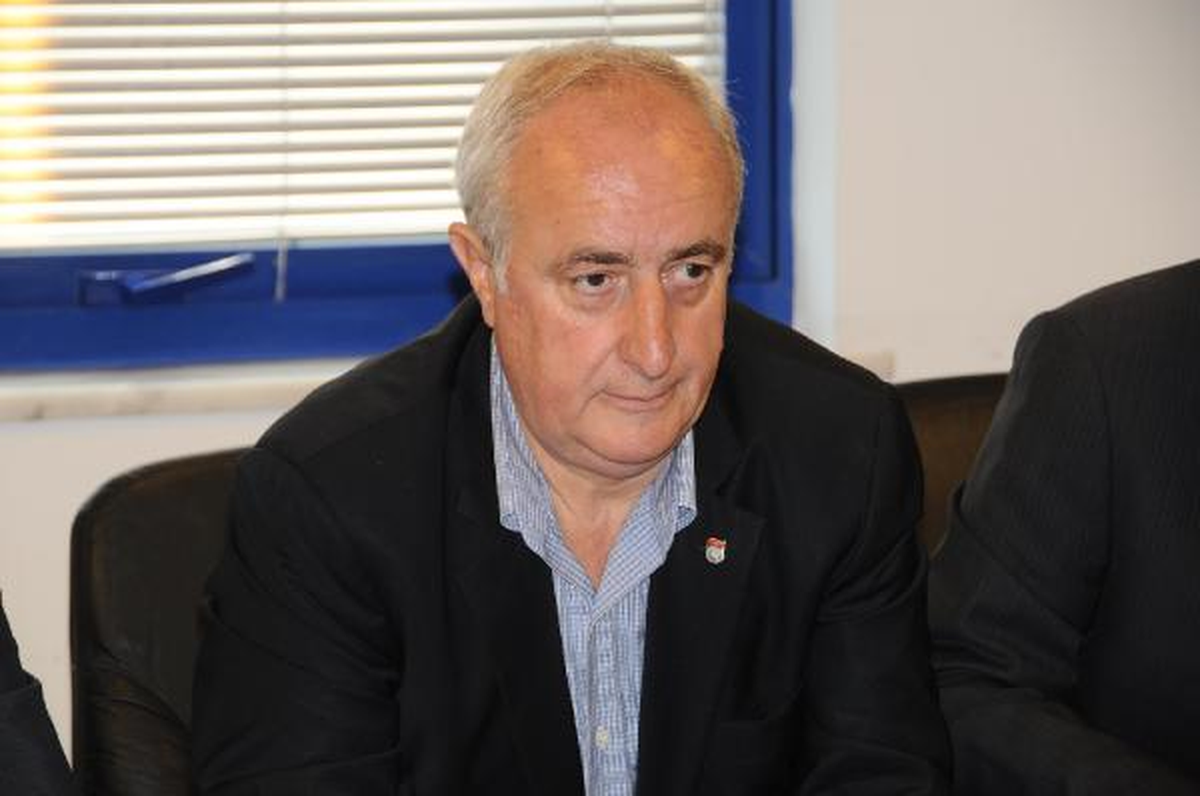 Trabzonspor\'da 2 Yönetici İstifa Edecek