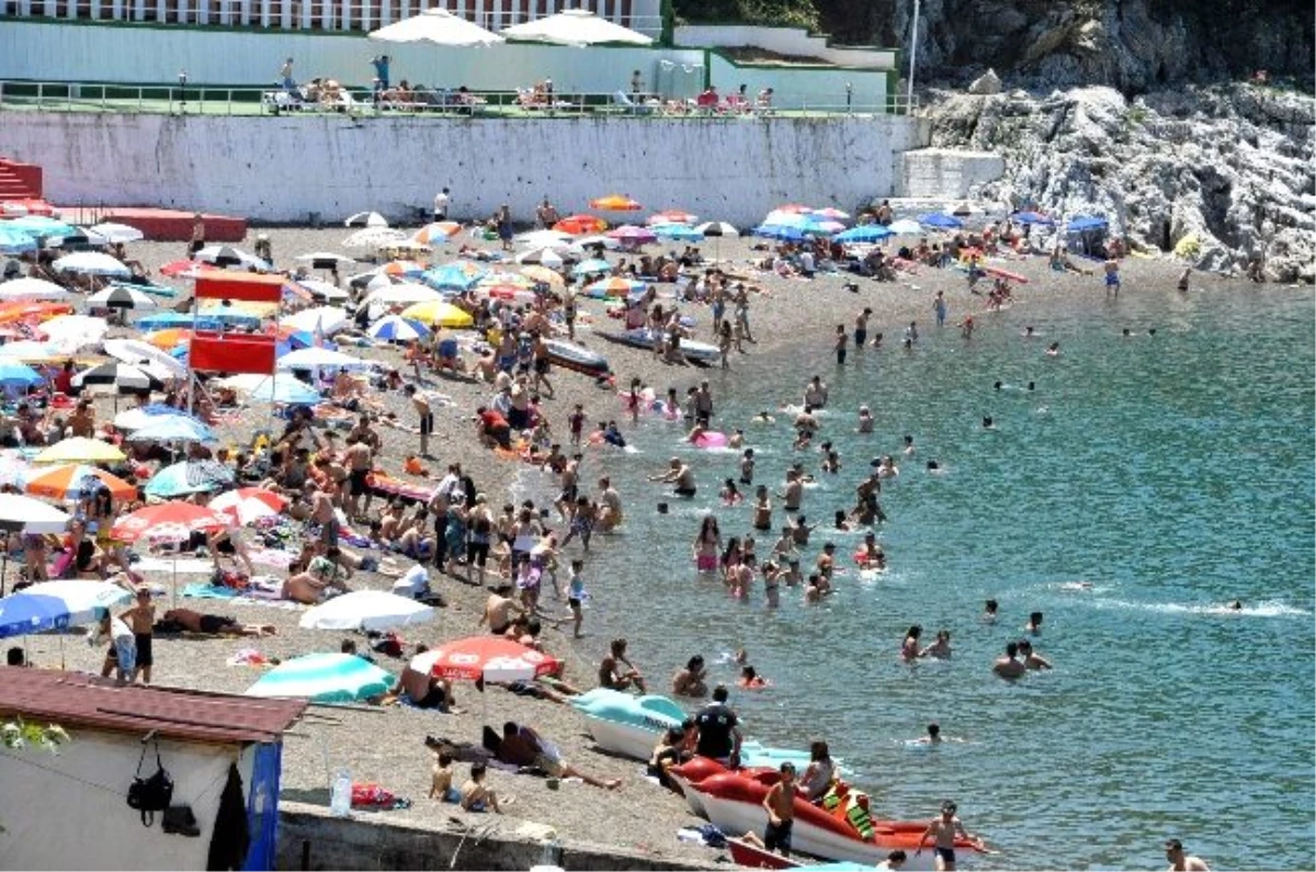 Zonguldak\'ta Sıcaklık 24 Dereceyi Buldu