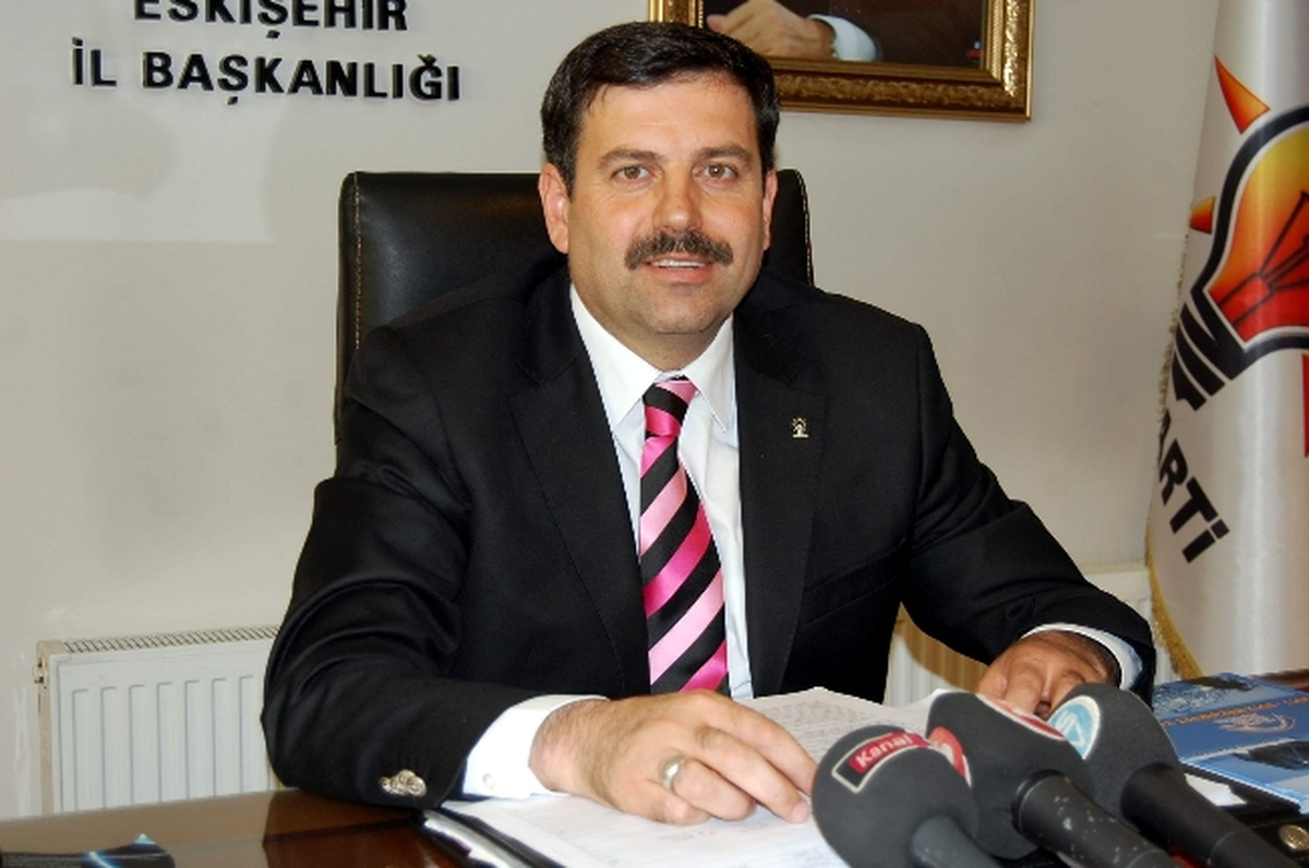 AK Parti\'de Halk Günü