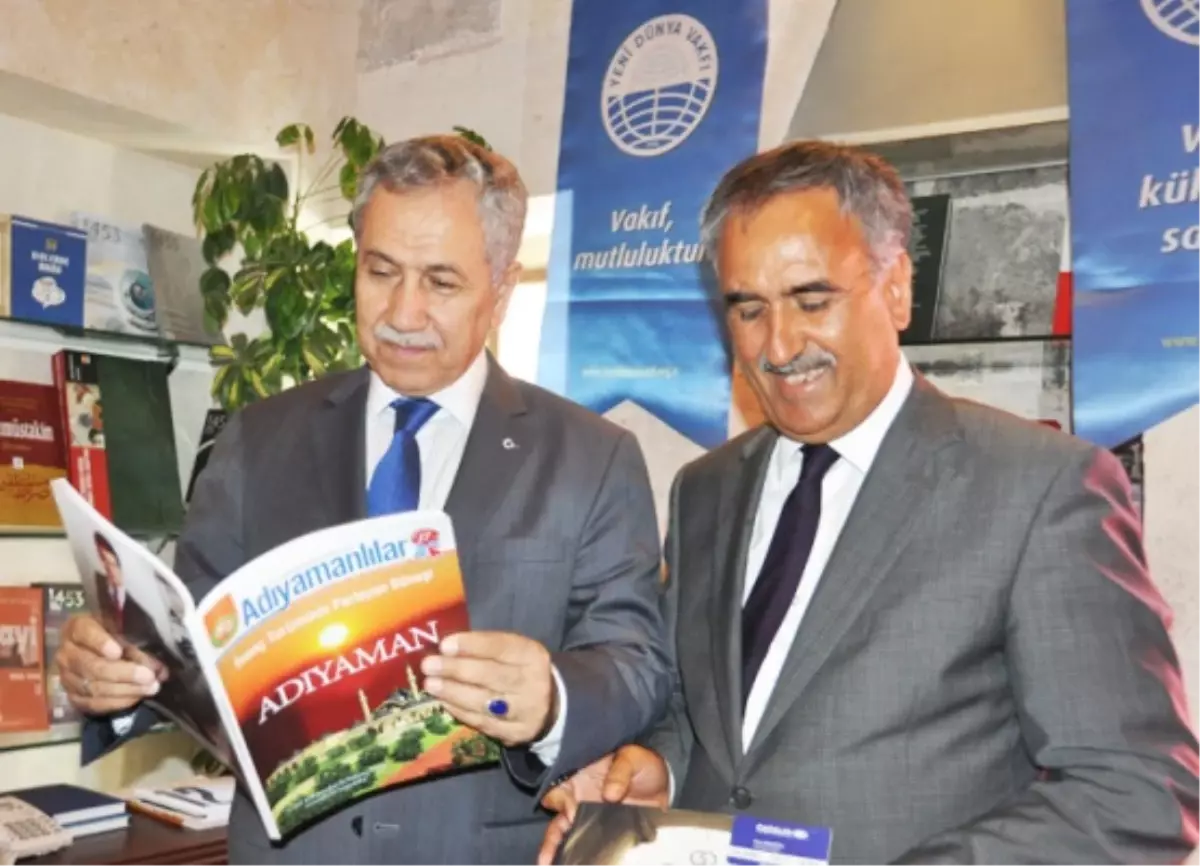 Arınç, Adıyamanlılar Dergisine Hayran Kaldı