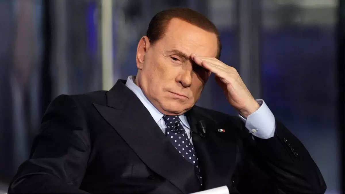 Berlusconi\'ye Çocuk Fuhuşu Cezası: 7 Yıl Hapis