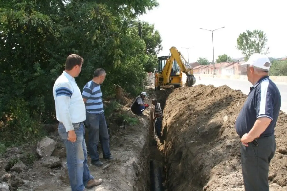 Bozüyük\'te Kanalizasyon Çalışması