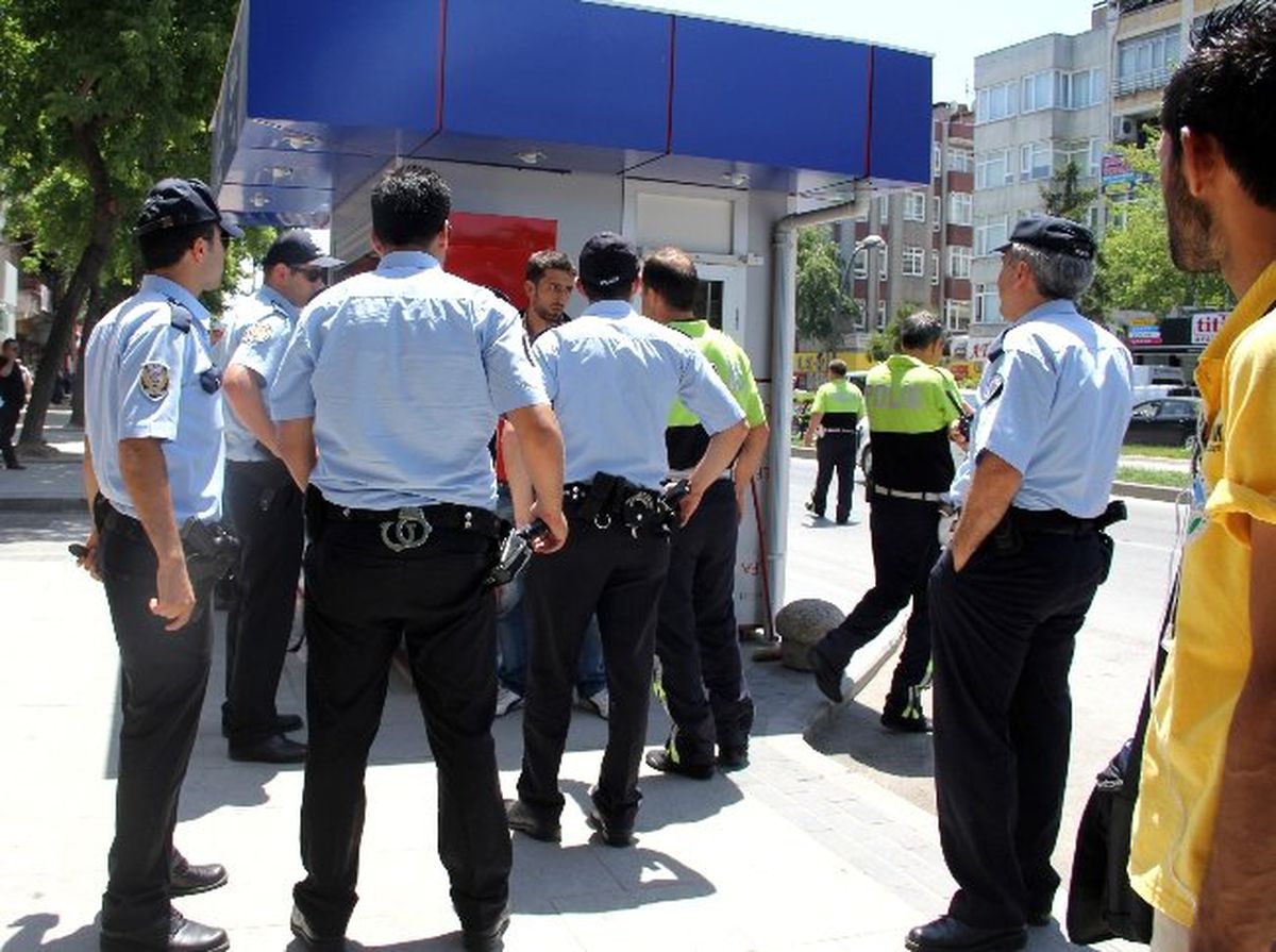 Çalıntı Motosikletle Kaçtı