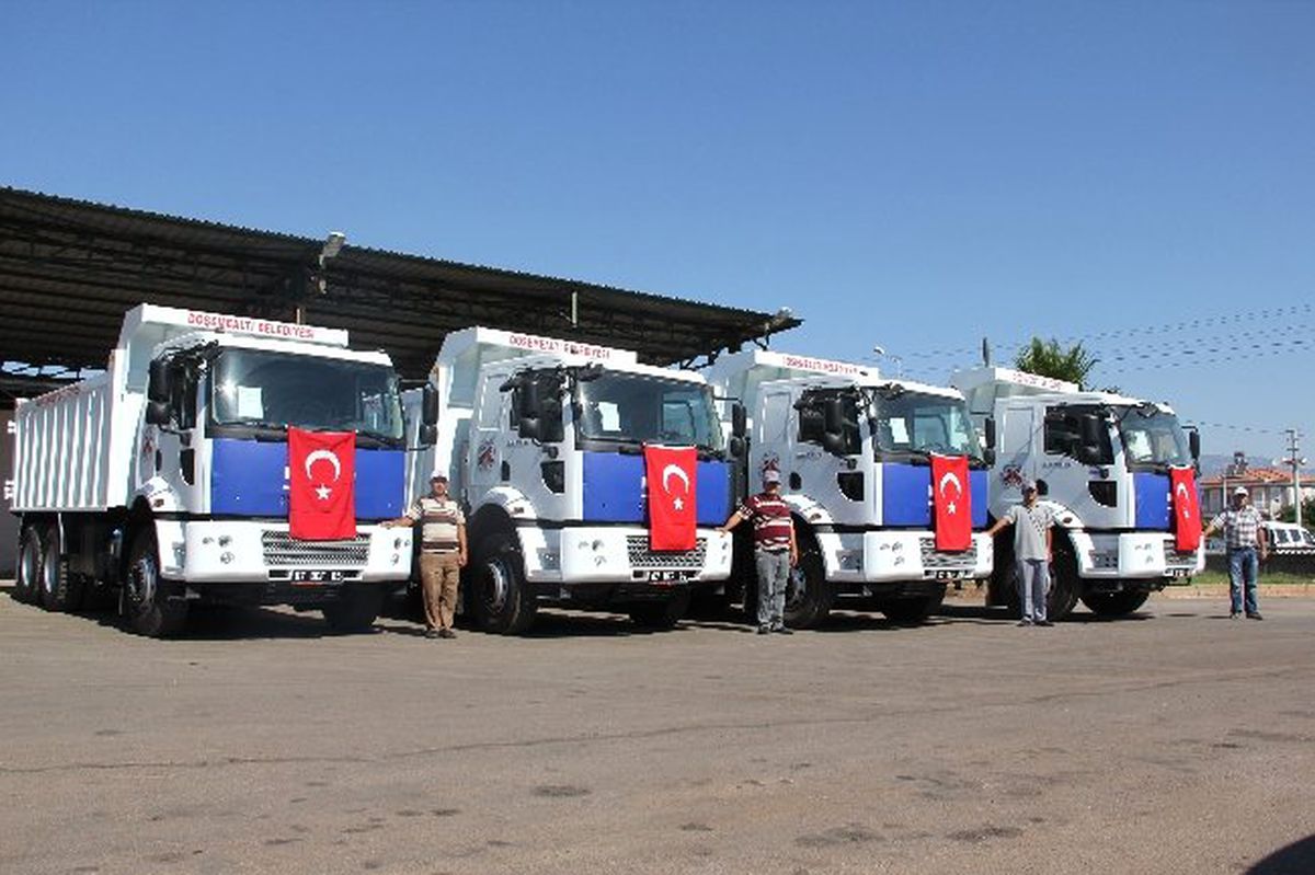 Döşemealtı Belediyesi Kamyon Araç Parkını Güçlendirdi