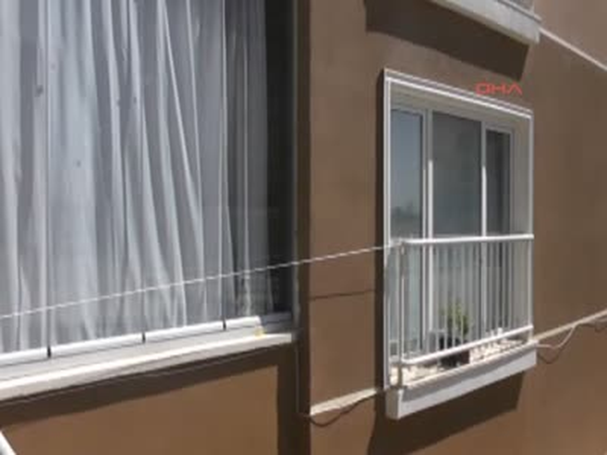Konya Aldattığını İddia Ettiği Eşini Öldürdü, Kızını Yaraladı