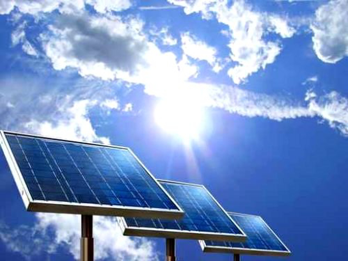 Üniversite Yerleşkesinde Güneş Enerjili Aydınlatma