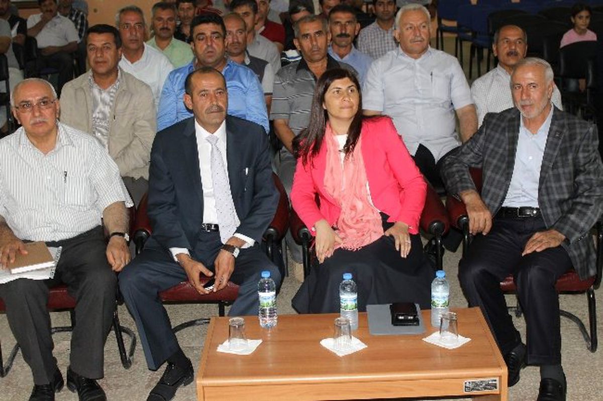 AK Parti\'li Beyaz\'dan Çınar İlçesine Ziyaret
