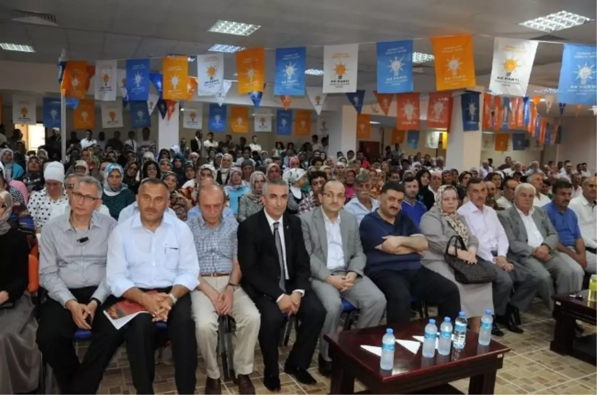 AK Parti Rize Pazar İlçe Danışma Meclisi Toplantısı Pazar Belediyesi Konferans Salonunda...