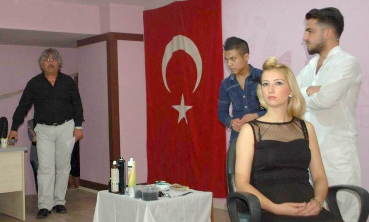 Aksaray\'da Bayan Kuaförlere Eğitim