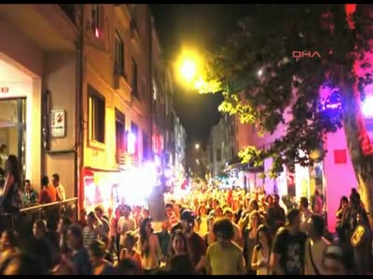 Kadıköy\'de "Ethem Sarısülük" Yürüyüşü