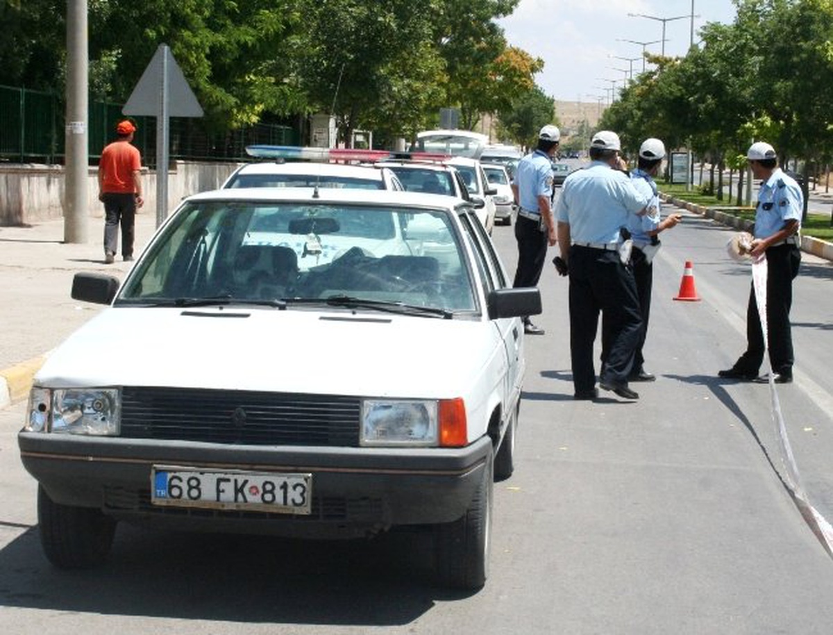 Otomobilin Çarptığı 5 Yaşındaki Çocuk Öldü