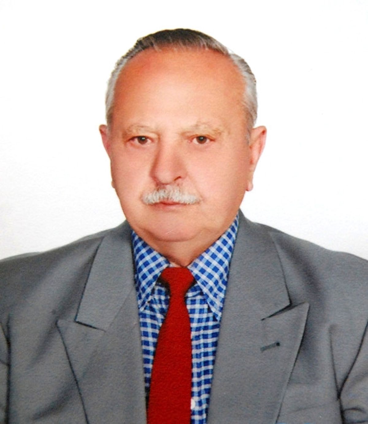 Para İçin Babasını Baltayla Parçaladı
