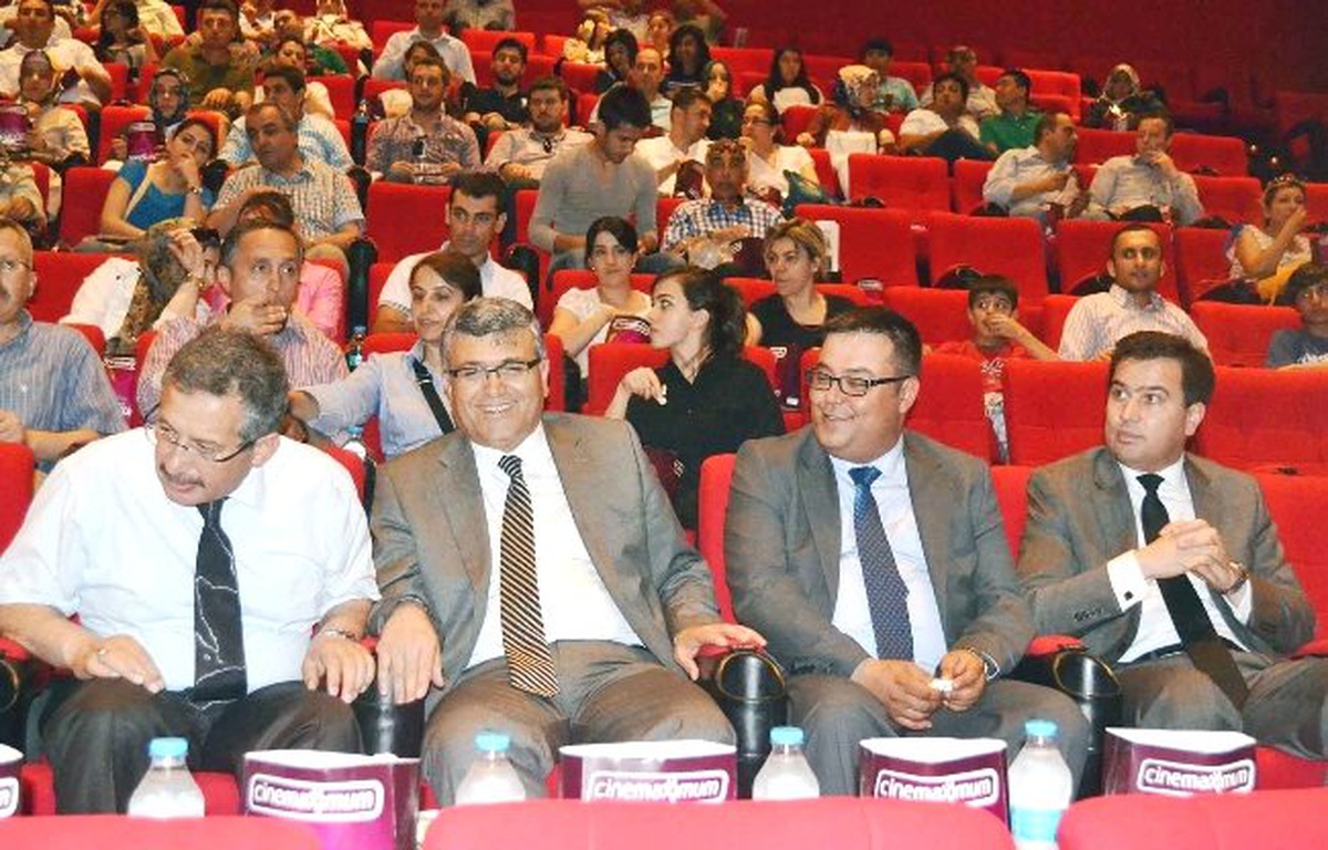 Piazza Cinemaximum\'da "Dünya Savaşı Z" Galası