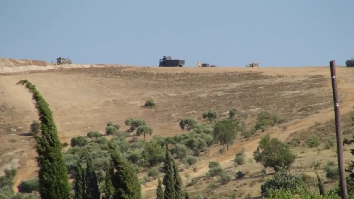 Sınırda Kaçakçılara Hendekli Önlem