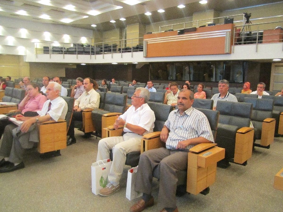 Turan Şallı İstanbul\'daki Toplantıda Mis Sabununu Gündeme Getirdi