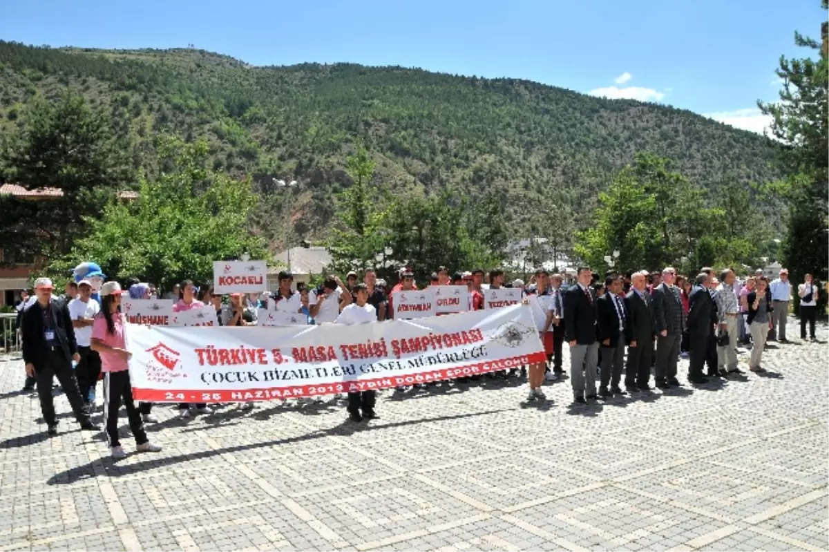 Türkiye 5.masa Tenisi Final Müsabakaları Gümüşhane\'de Başladı