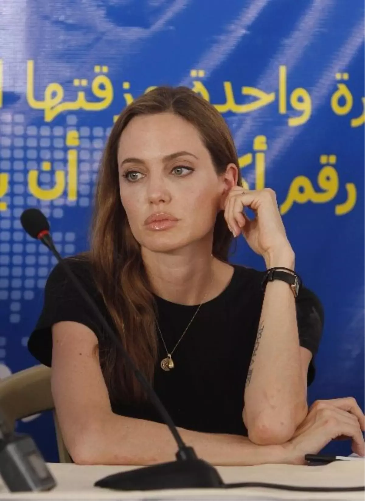 Angelina Jolie 2 Çocuk Daha İstiyor