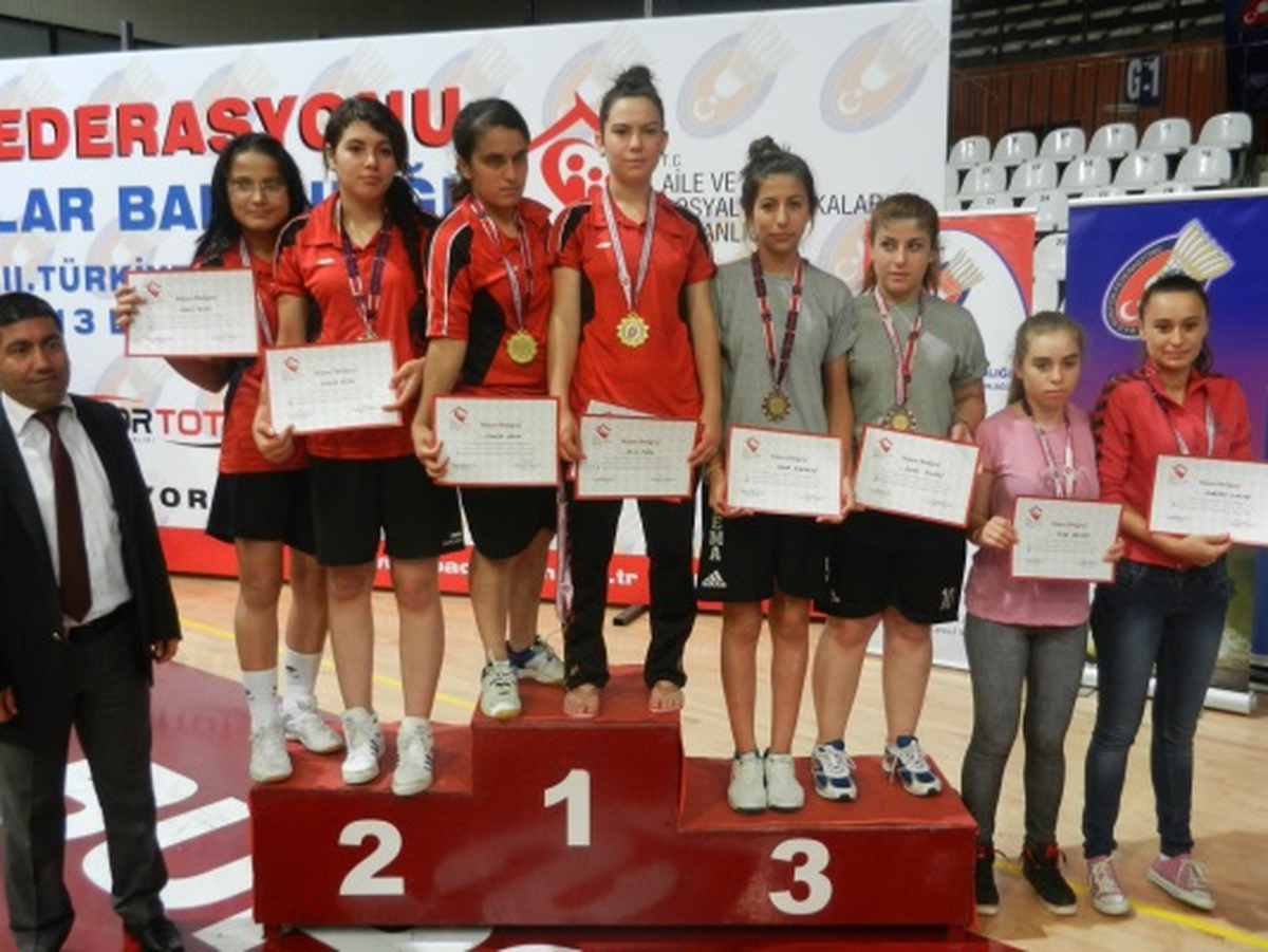 Badminton da Türkiye Üçüncüsüyüz