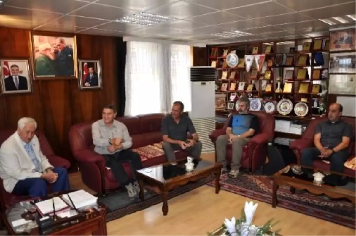 Dağcılardan Başkan Dede'ye Ziyaret