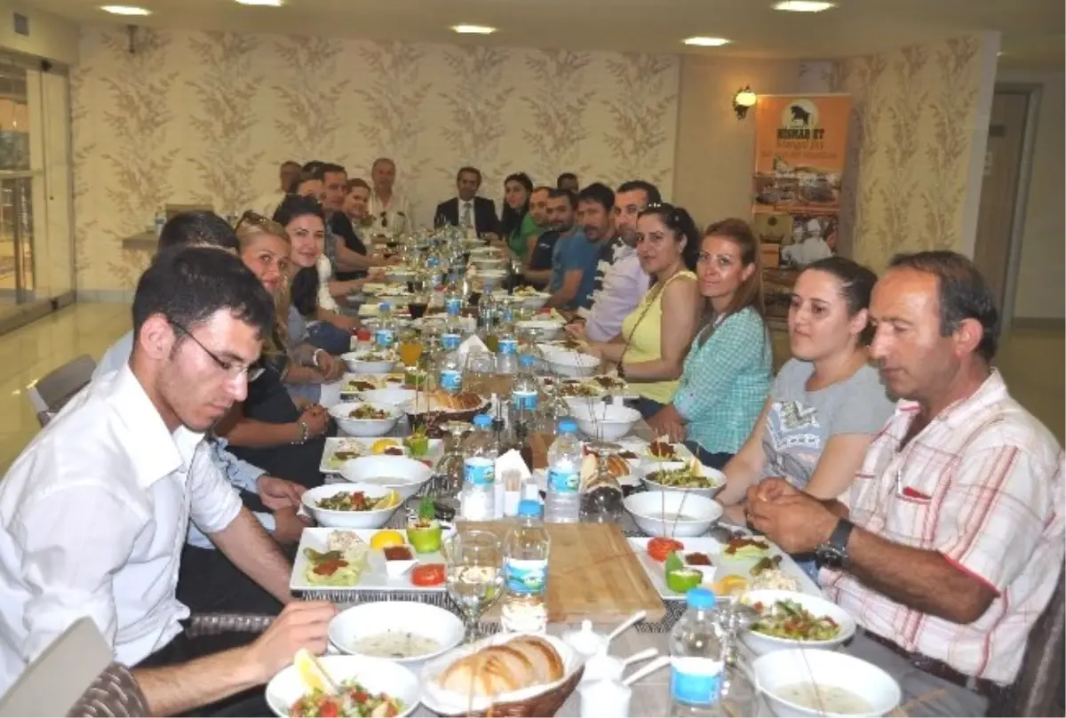 Hismar Et Mangal Çorlu Medya Mensupları Derneği Üyeleriyle Bir Araya Geldi
