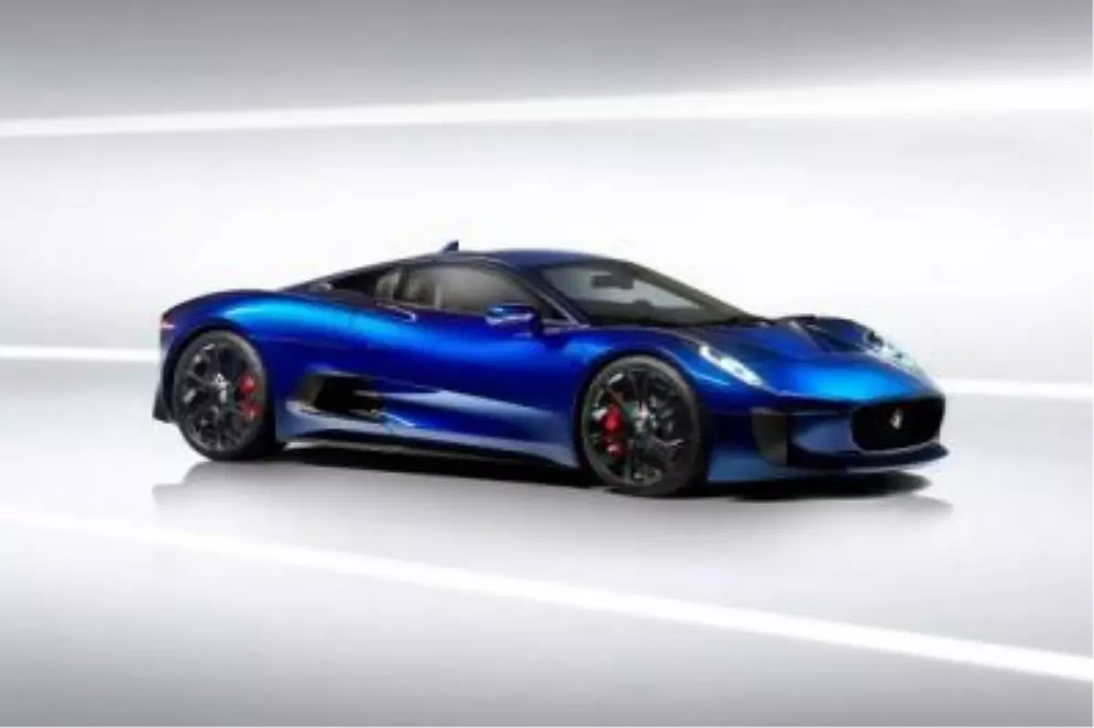 Jaguar C-X75 Fark Yaratıyor