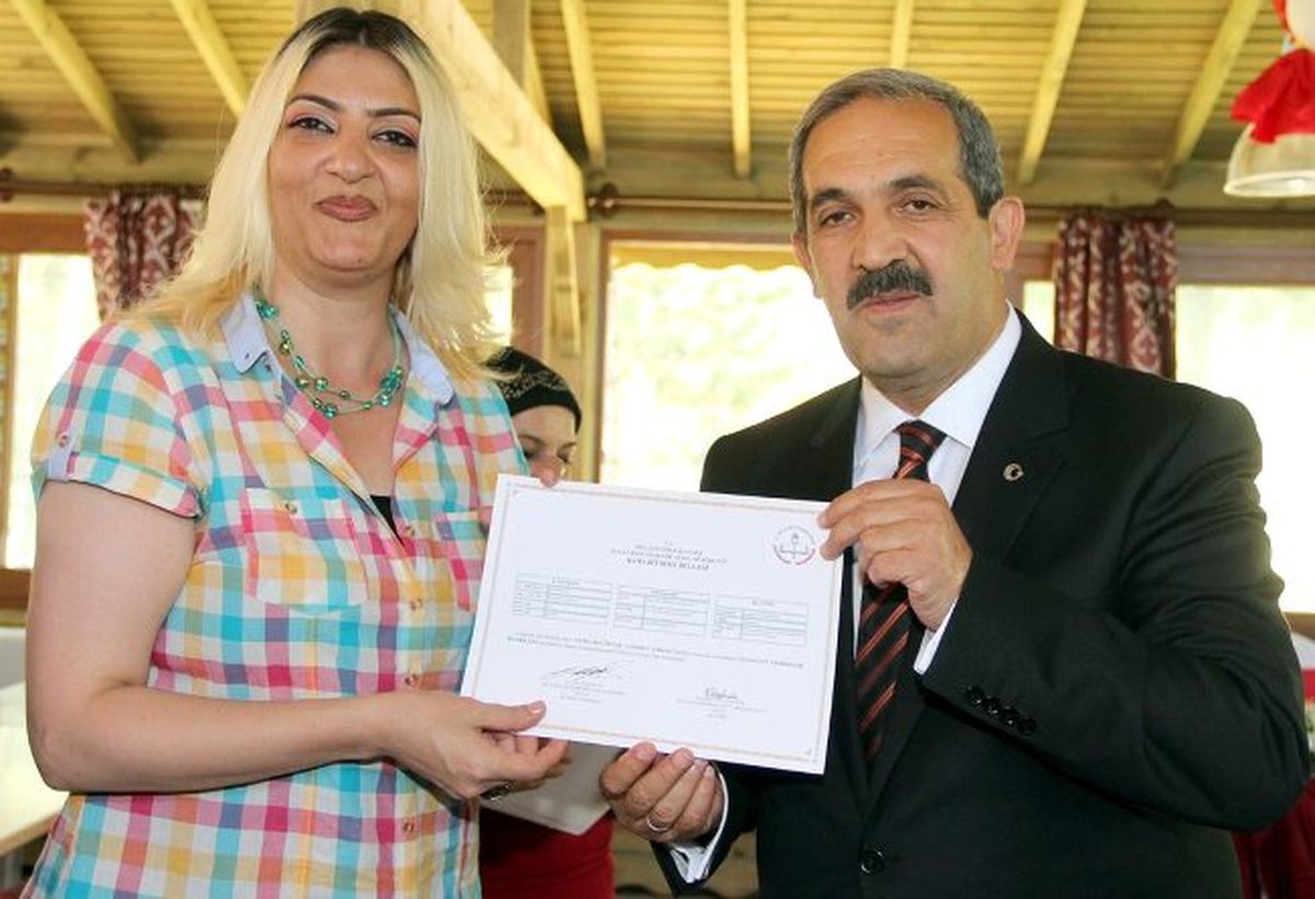 Pazar Filesi ve Aşçılık Sertifika Dağıtım Töreni