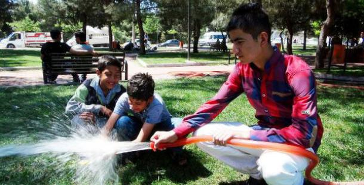 Sıcaklar En Çok Onları Sevindirdi