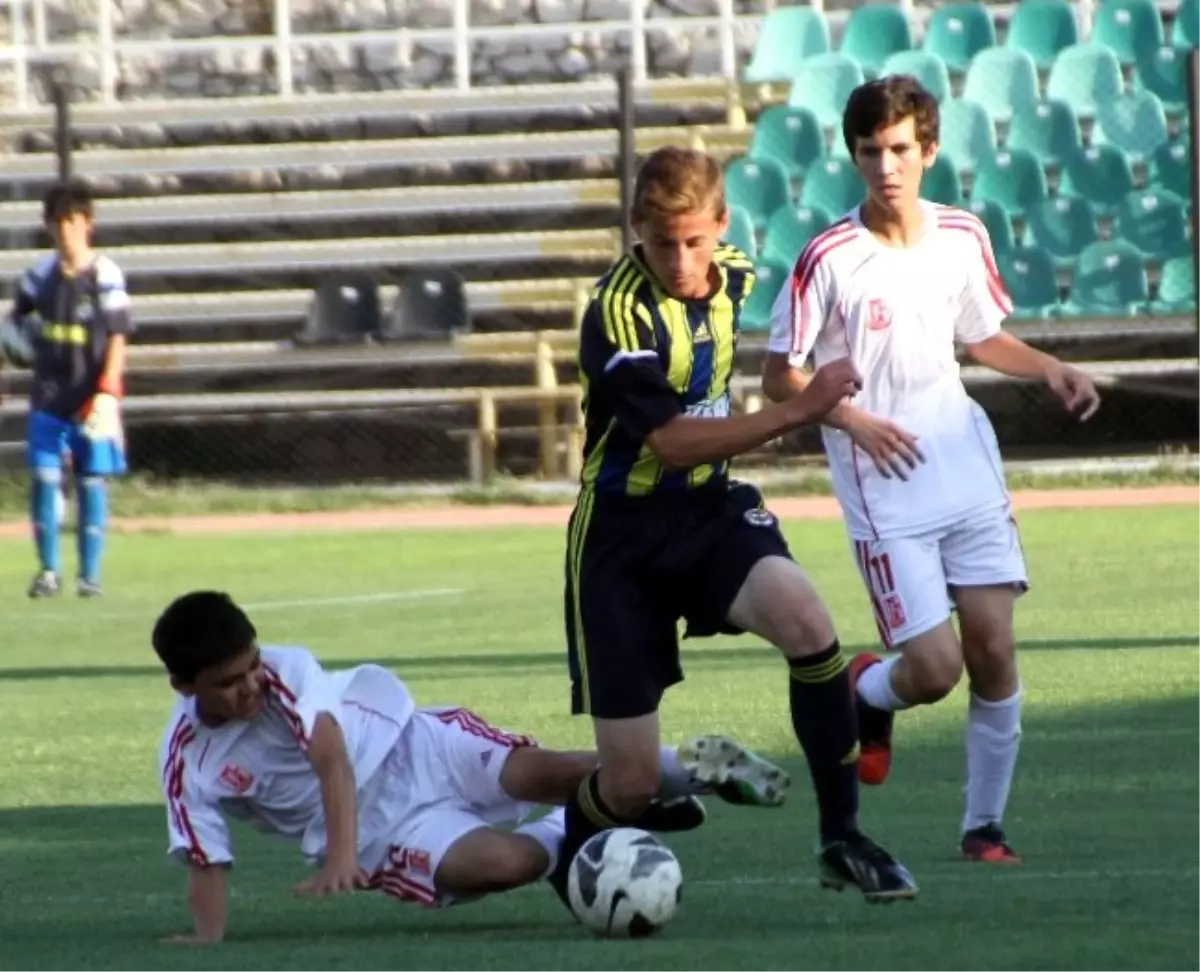 U-13 Türkiye Şampiyonasında, Şampiyon Fenerbahçe