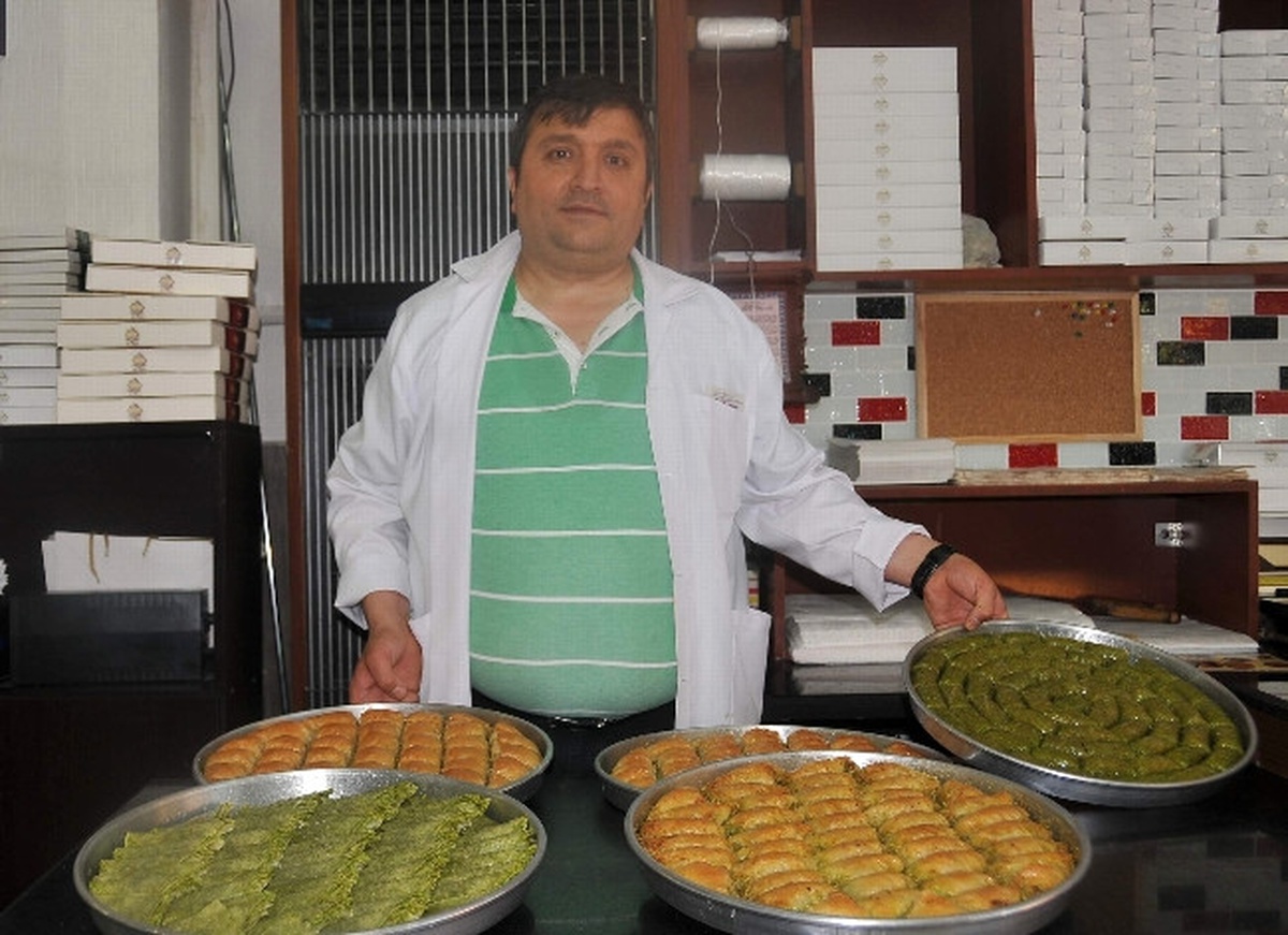 U20 Maçlarının Oynandığı Şehirlerden Gaziantep\'te, Esnafın Yüzü Güldü