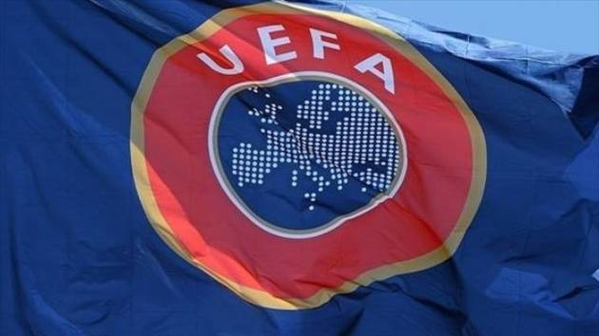 UEFA Disiplin Kurulu\'nun Fenerbahçe ve Beşiktaş\'a Ceza Vermesi