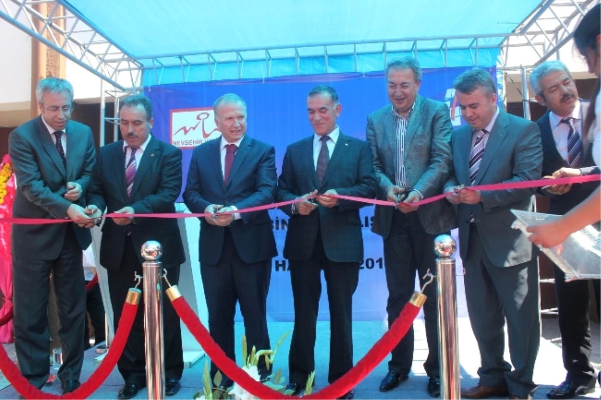 Yenilenen Nevşehir Tapu ve Kadastro Müdürlükleri Hizmet Binası Açıldı