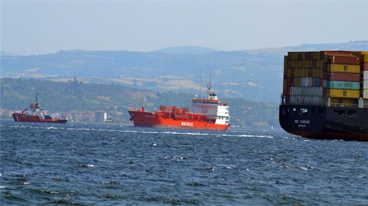Çanakkale Boğazı\'nda Gemi Arızası