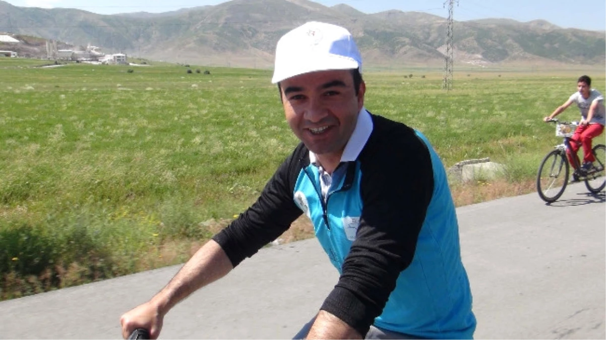 Pedal Pedal Van Gölü Bisiklet Turu Başladı
